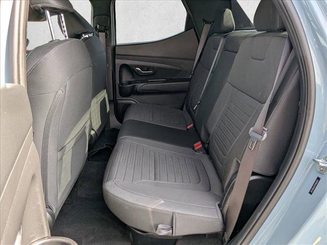 Used 2023 Hyundai Santa Cruz SEL image 17