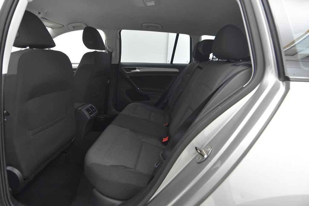Used 2016 Volkswagen Golf S FWD image 26