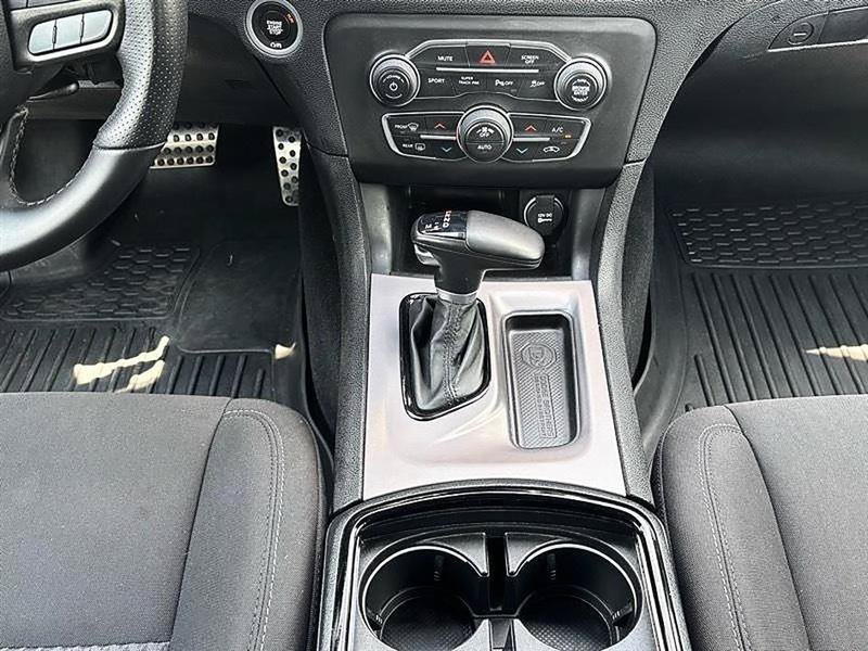 Used 2023 Dodge Charger R/T w/ Blacktop Package RWD image 21