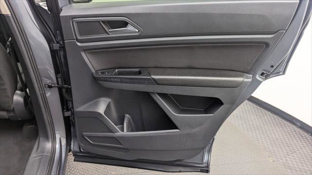 Used 2018 Volkswagen Atlas S image 19