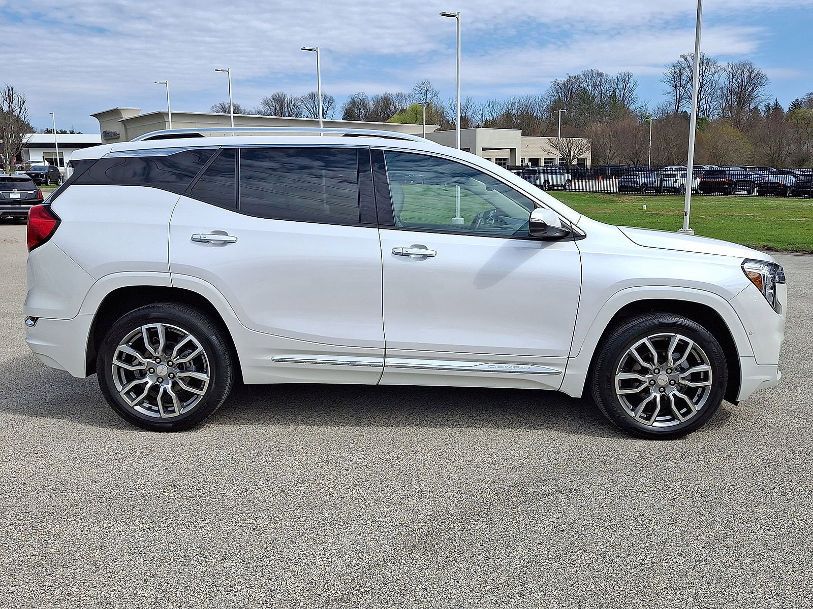 Certified 2023 GMC Terrain Denali w/ Denali Premium Package image 26