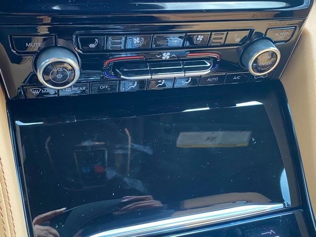 New 2025 Jeep Grand Cherokee Summit image 23