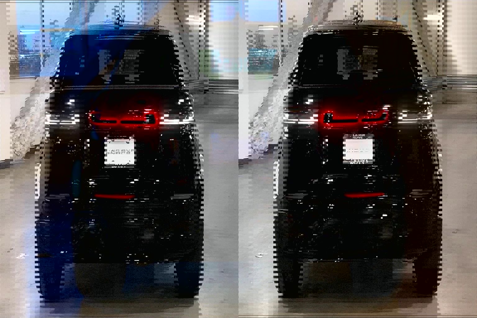 New 2026 Land Rover Range Rover Evoque Dynamic SE image 4