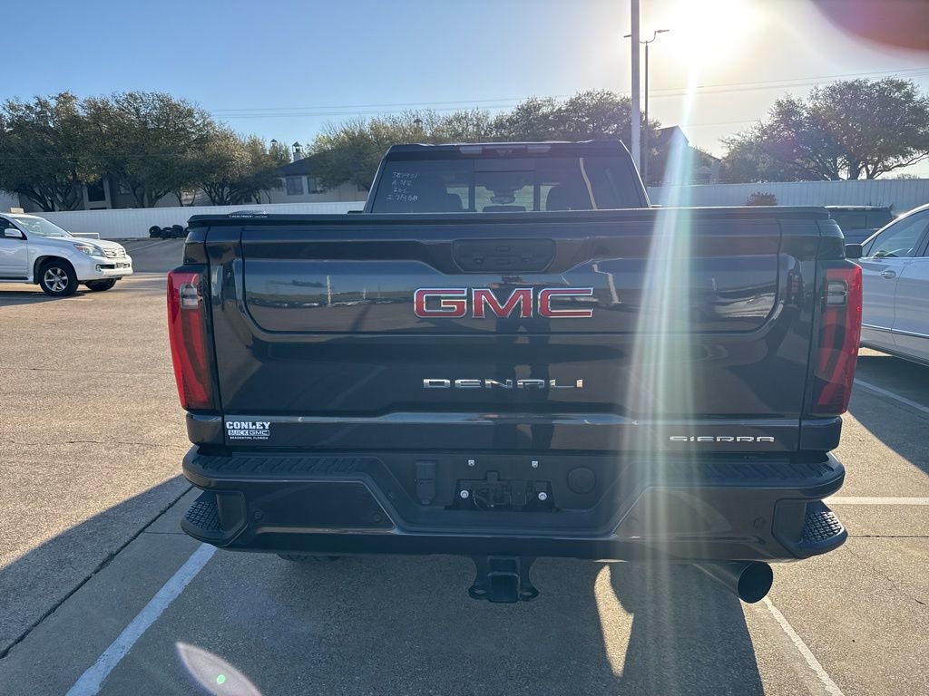 Used 2024 GMC Sierra 2500 Denali w/ Denali Reserve Package image 8