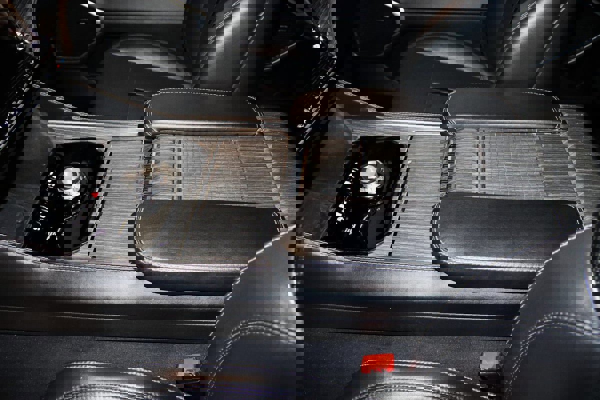 Used 2024 Jeep Wagoneer L Series II w/ Flexible Seating Group image 36