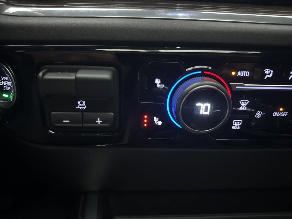 Used 2024 Chevrolet Silverado 1500 LT Trail Boss w/ Convenience Package II AWD/4WD image 31
