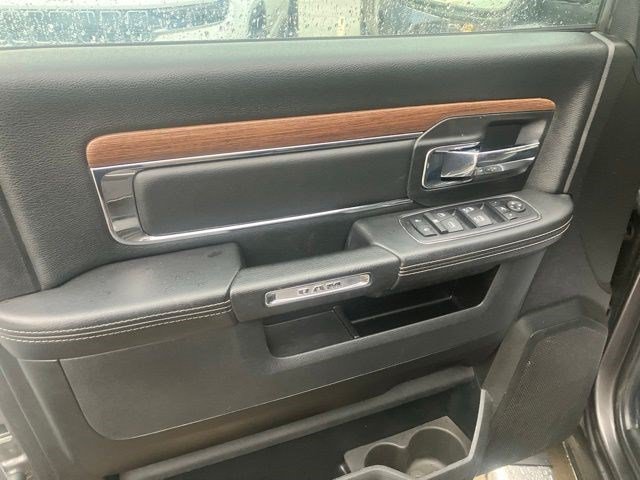 Certified 2017 RAM 1500 Laramie w/ Convenience Group AWD/4WD image 7