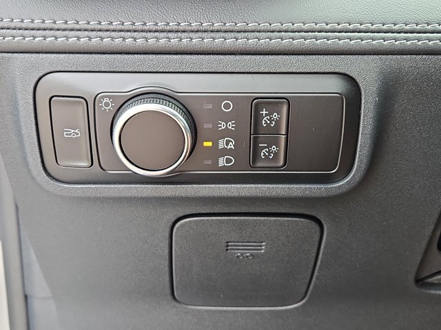 Used 2024 Ford Mustang Premium image 19