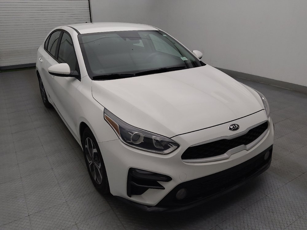 Used 2020 Kia Forte LXS FWD image 13