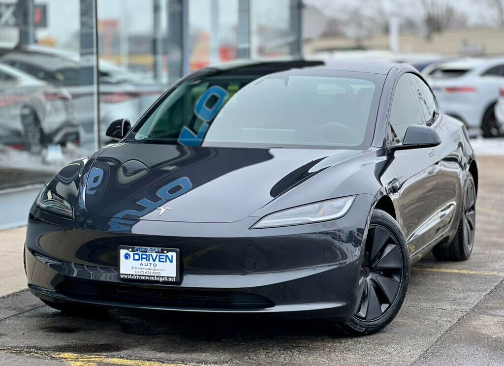 Used 2025 Tesla Model 3 Long Range image 33