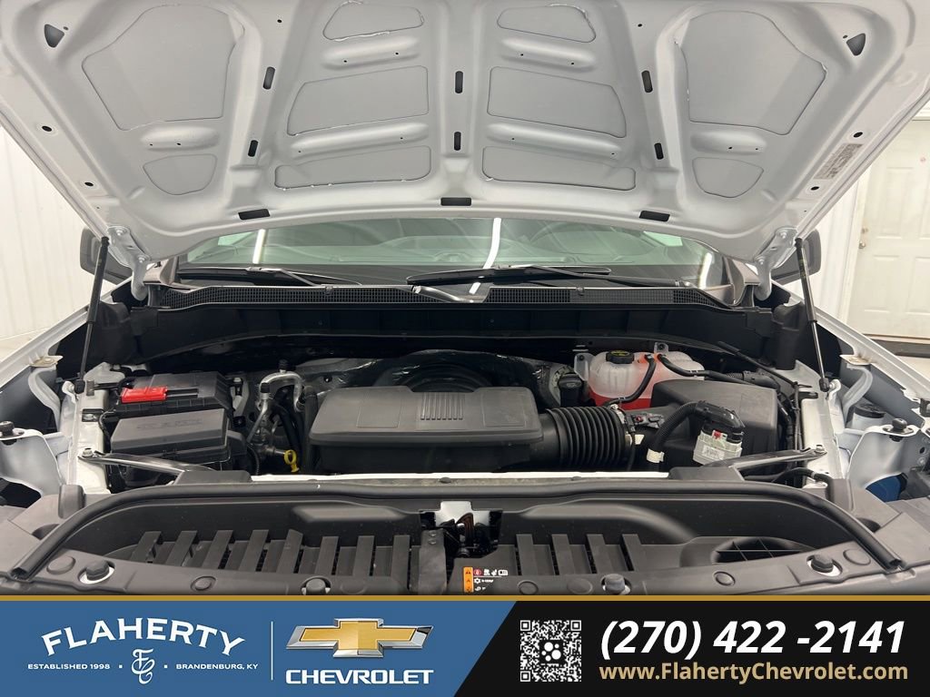 Used 2025 Chevrolet Silverado 1500 W/T image 12