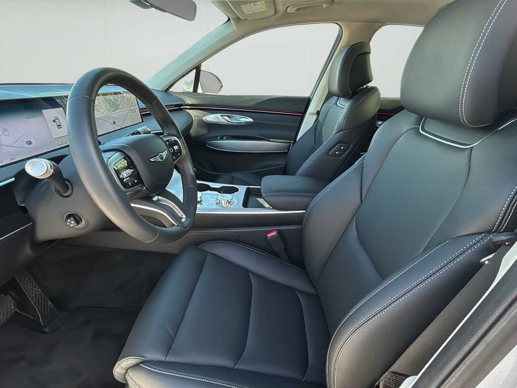 Certified 2026 Genesis GV70 2.5T Select AWD/4WD image 14