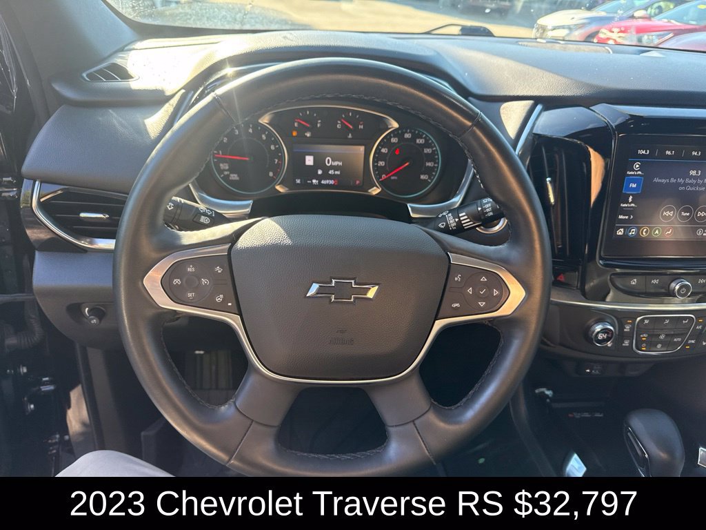 Used 2023 Chevrolet Traverse RS w/ LPO, Floor Liner Package AWD/4WD image 25
