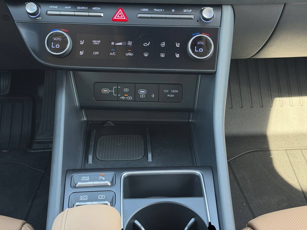 New 2026 Hyundai Sonata Limited FWD image 19