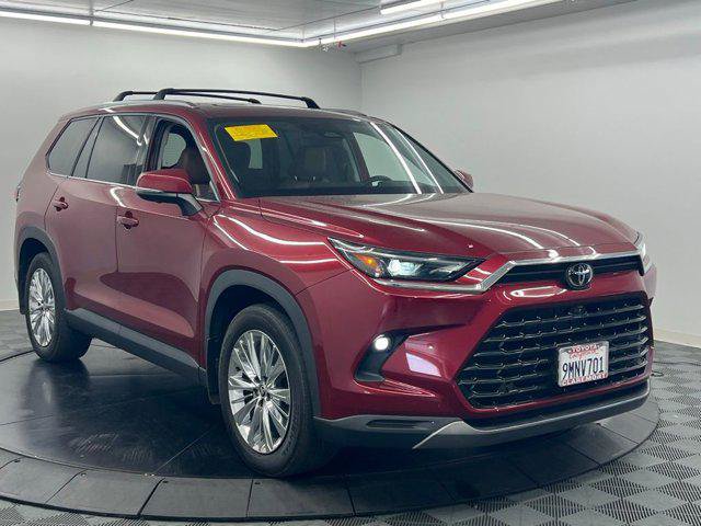 Certified 2024 Toyota Grand Highlander AWD image 3