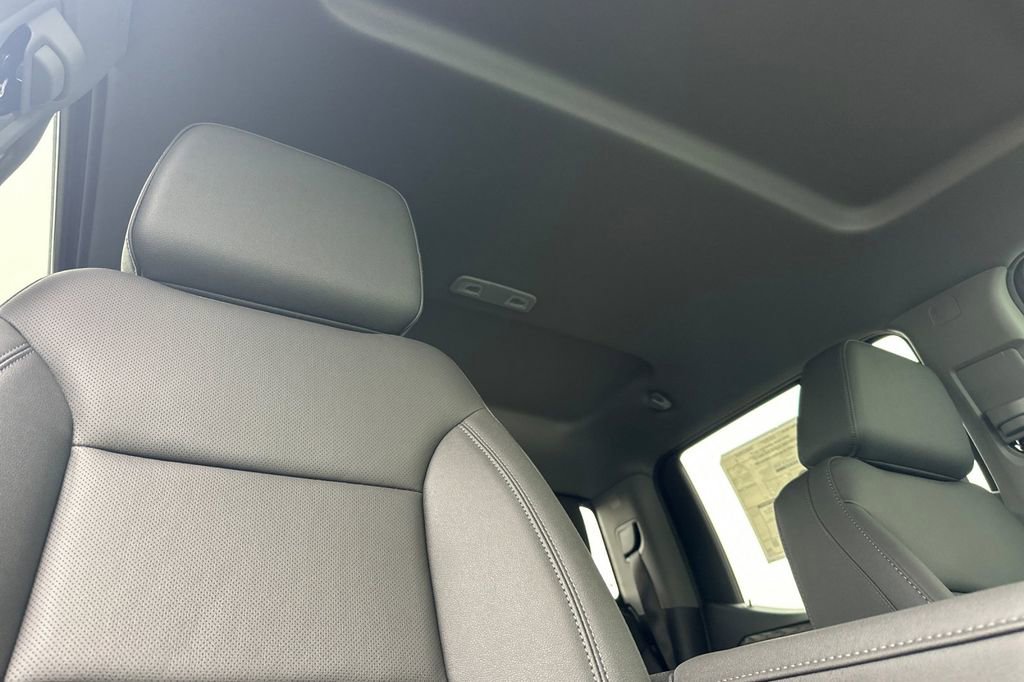New 2026 GMC Sierra 1500 SLT w/ SLT Premium Plus Package image 14