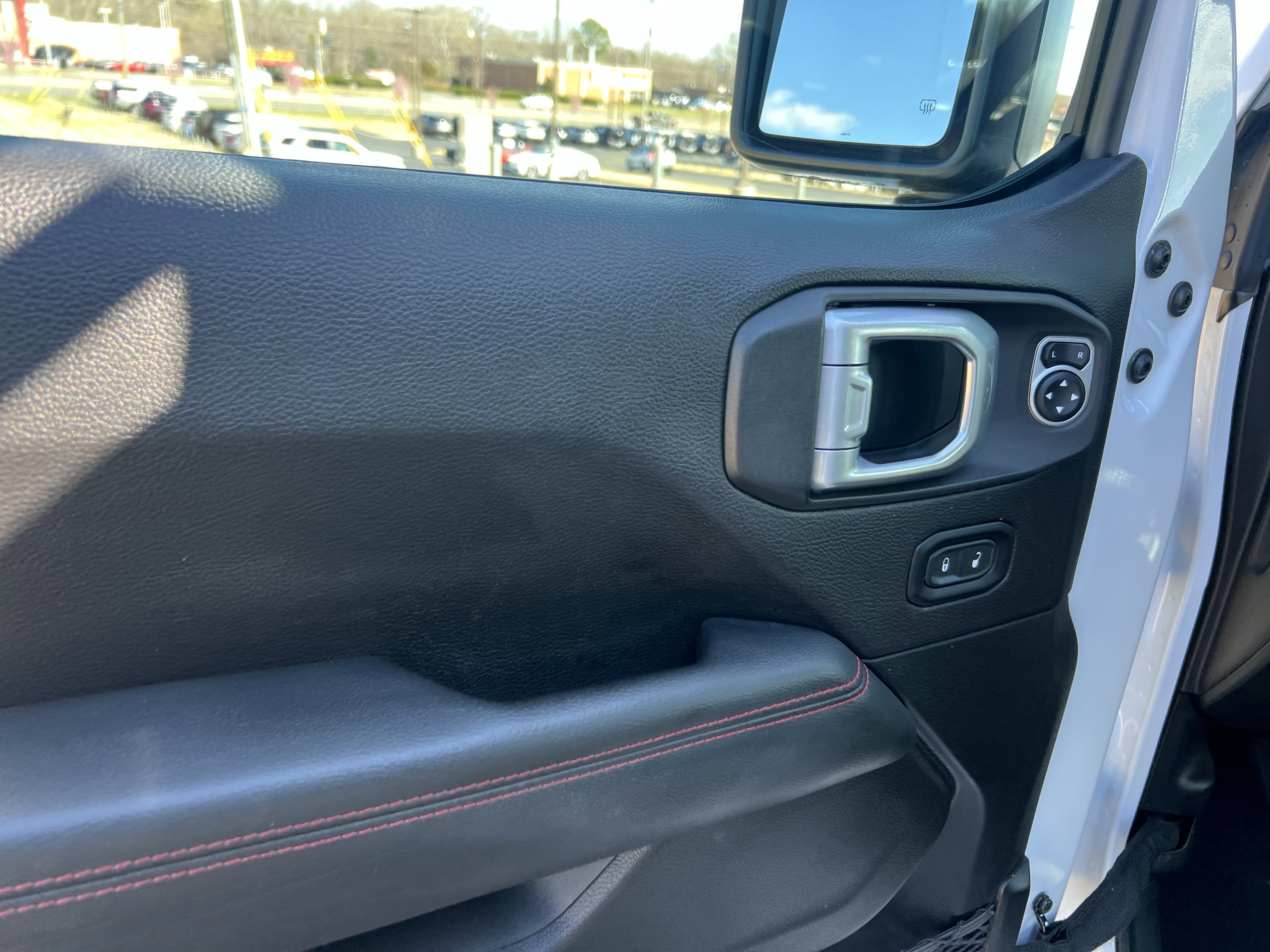 Used 2019 Jeep Wrangler Unlimited Rubicon image 16