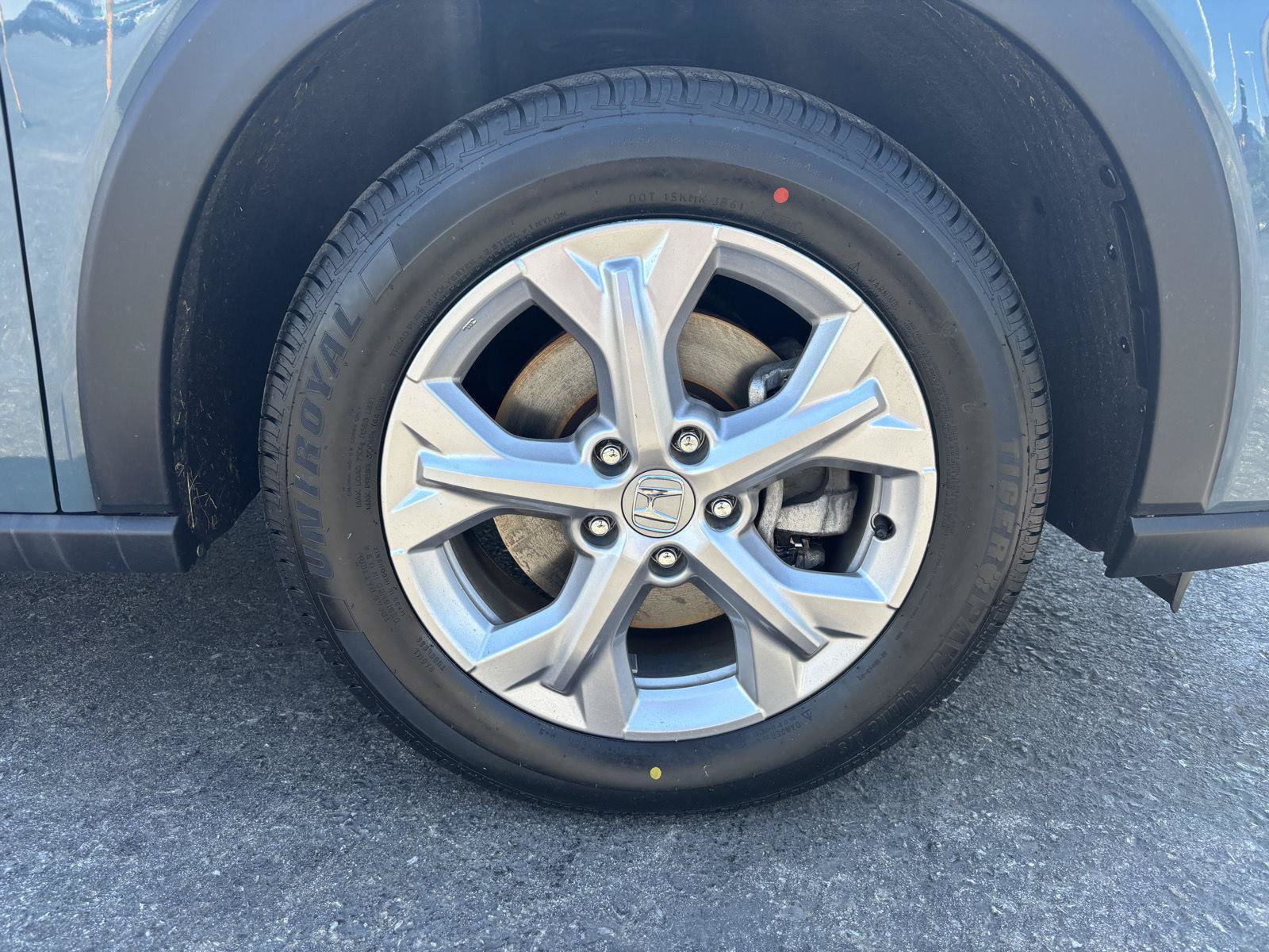 Used 2024 Honda HR-V LX image 9