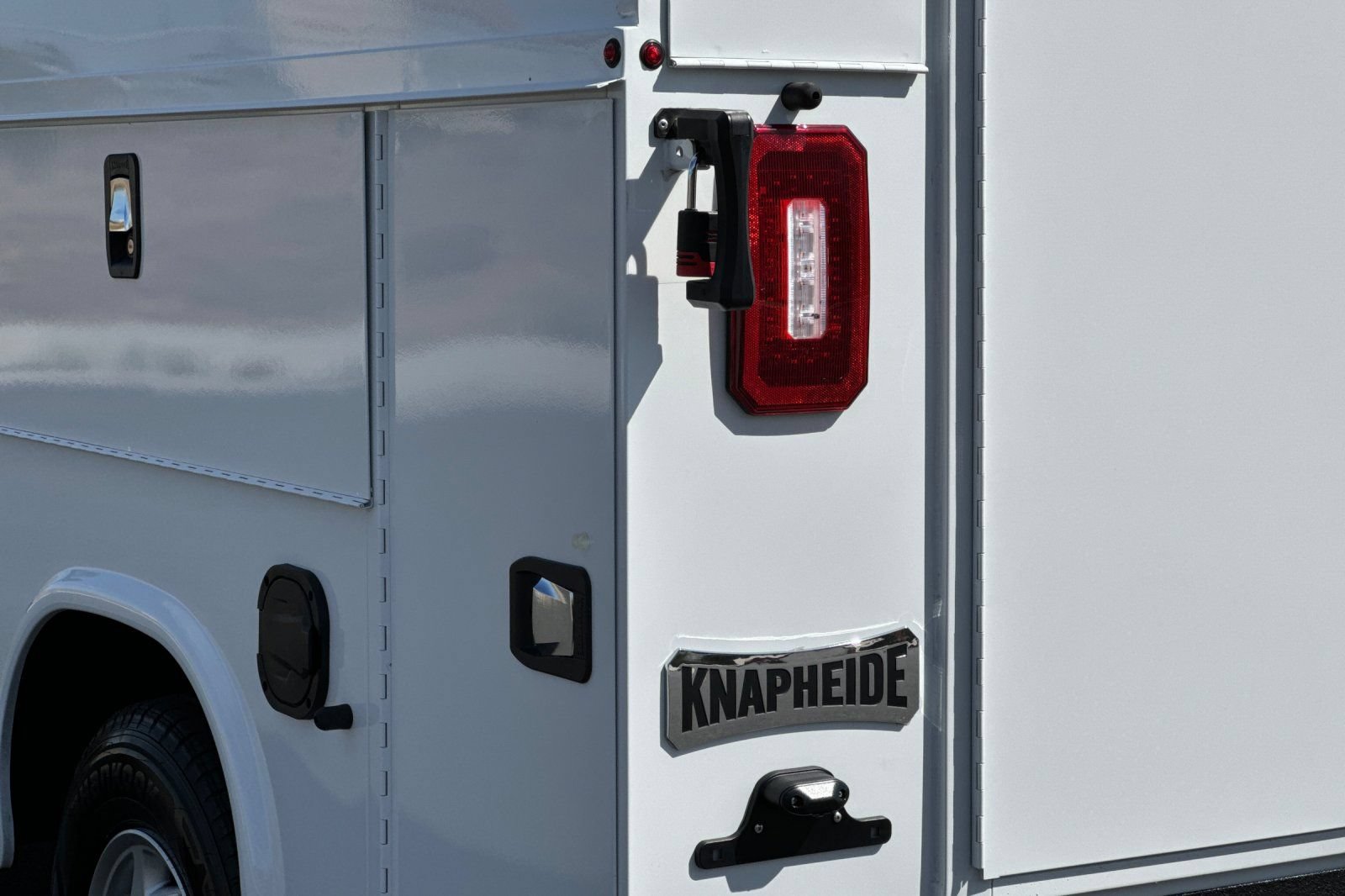 New 2026 Ford E-350 and Econoline 350 Super Duty w/ Power Equipment Group RWD image 28