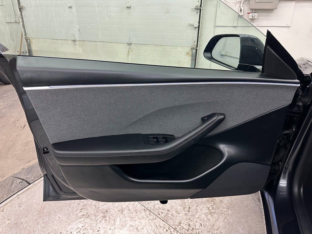 Used 2025 Tesla Model 3 Long Range image 20