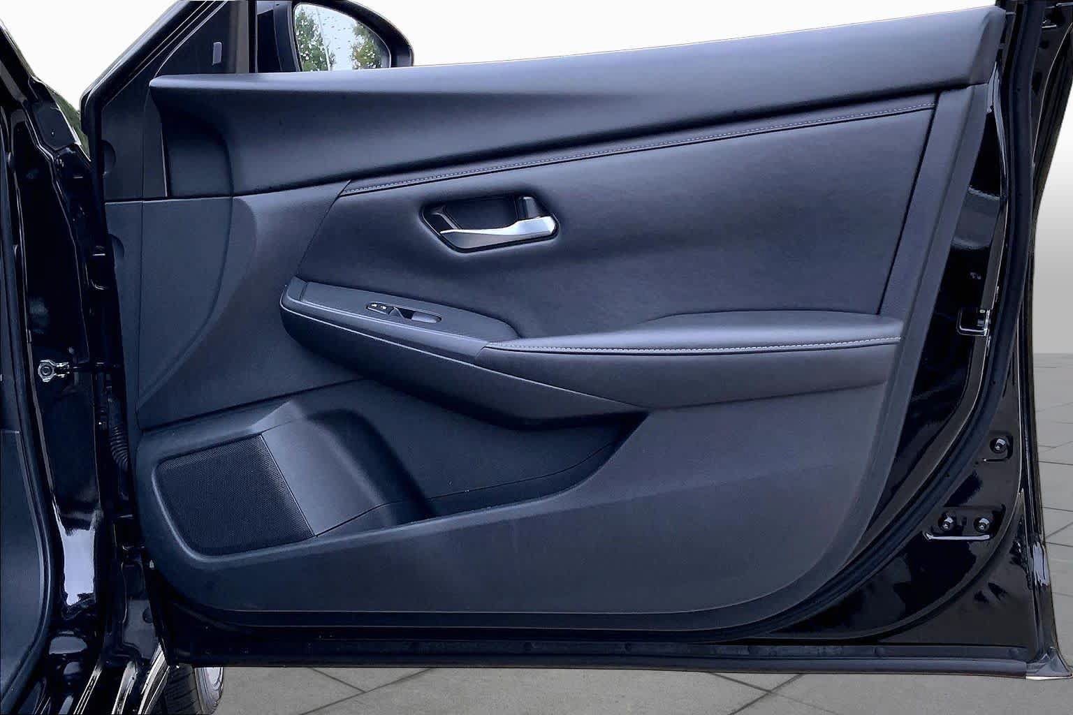 Used 2025 Nissan Sentra SV w/ All-Weather Package FWD image 21