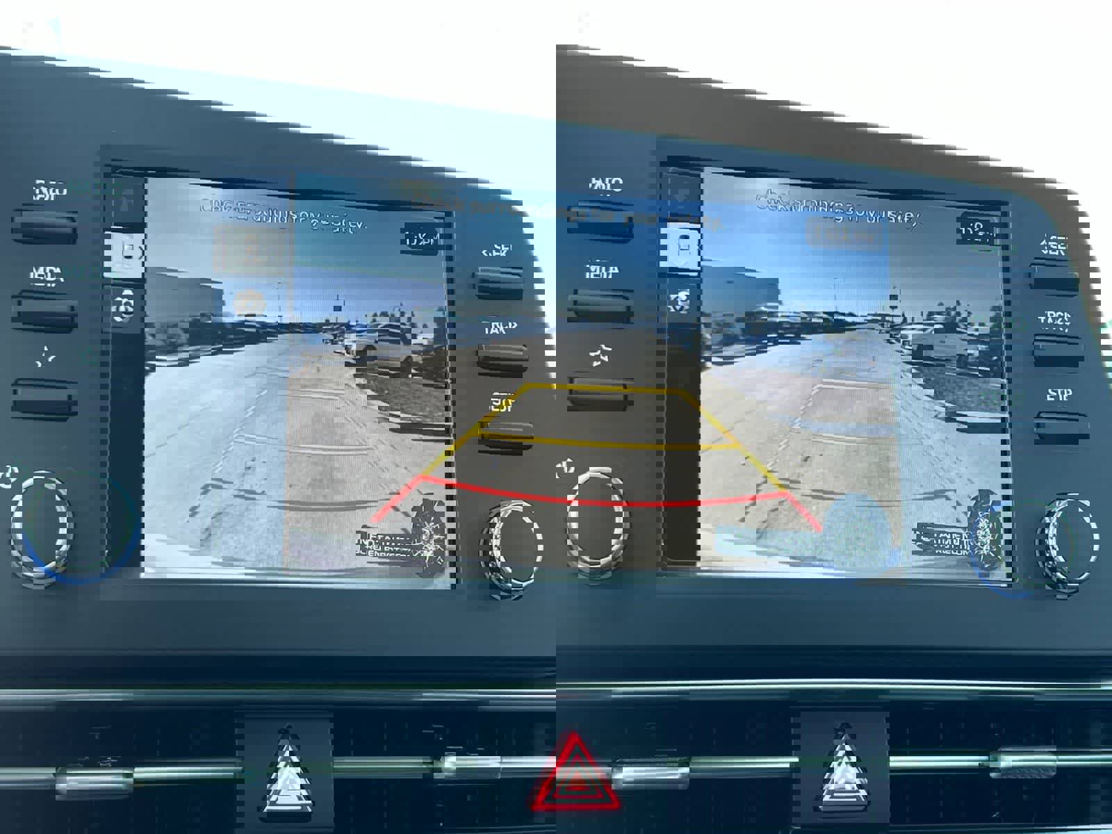 New 2026 Hyundai Elantra SE image 19