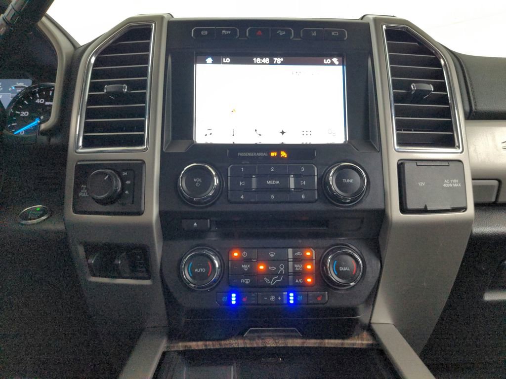 Used 2017 Ford F350 Lariat w/ Lariat Ultimate Package AWD/4WD image 20