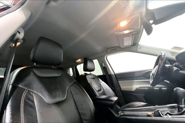 Used 2022 Jeep Compass Latitude image 29