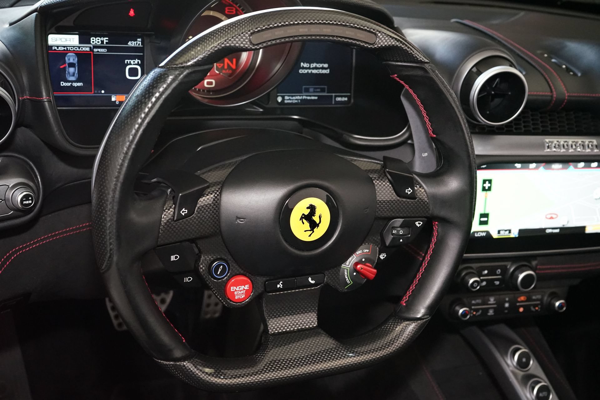 Used 2019 Ferrari Portofino RWD image 11