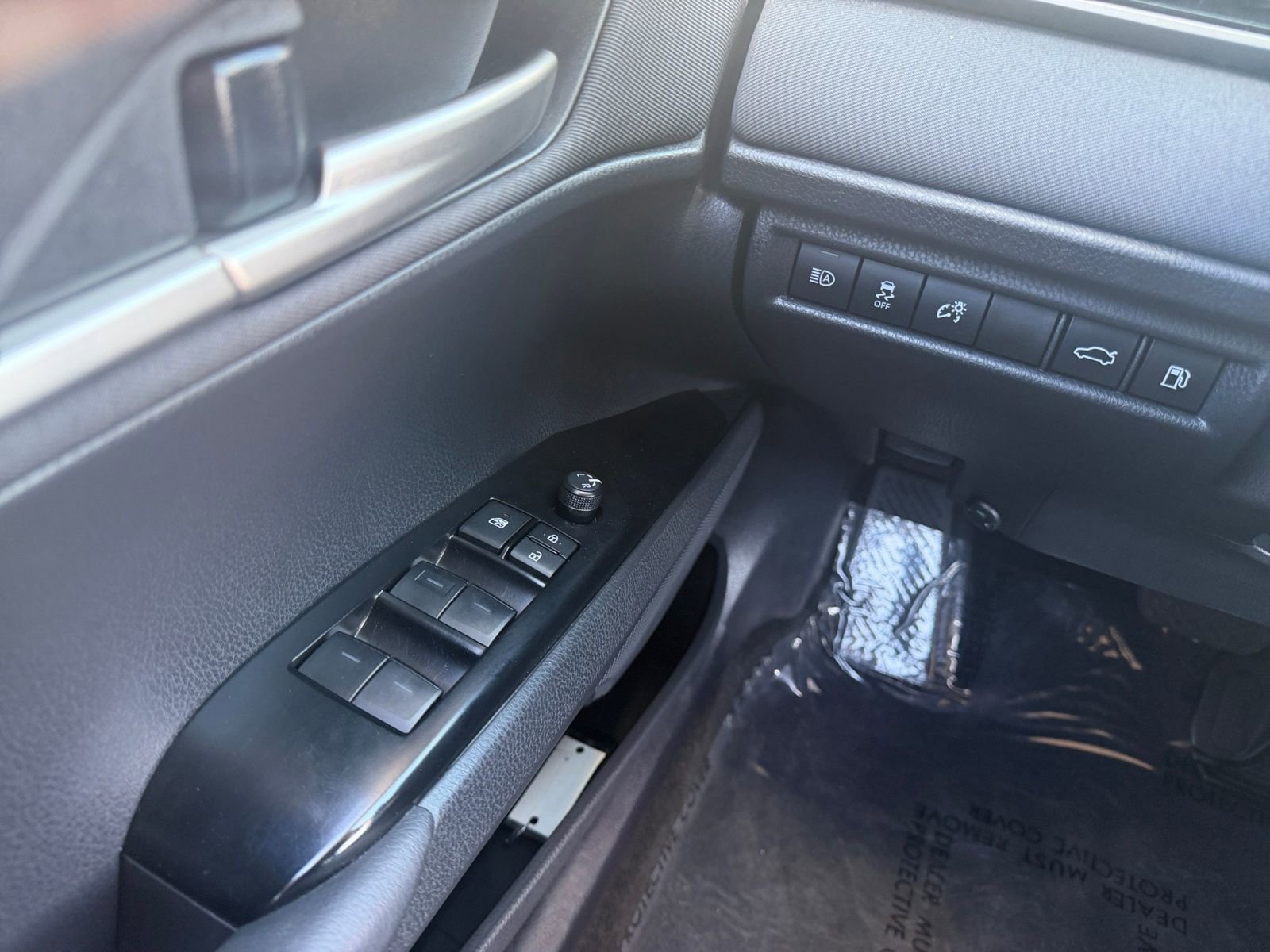 Certified 2025 Toyota Camry LE image 22