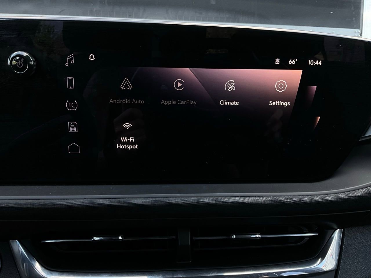 Used 2025 Buick Envista Preferred image 28