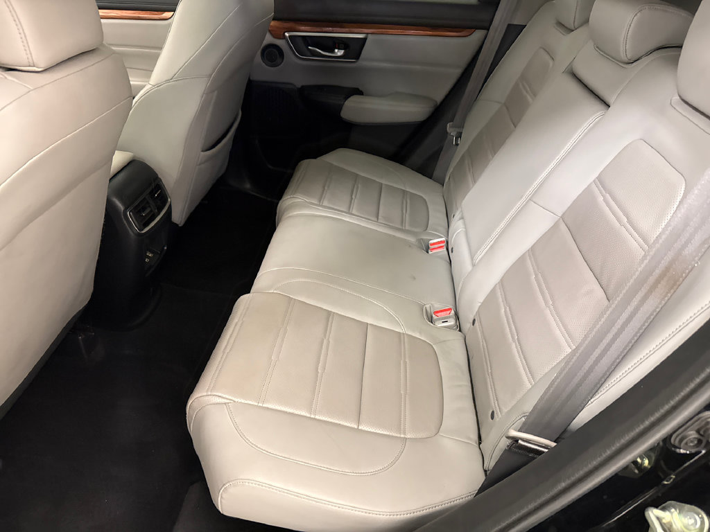 Used 2020 Honda CR-V Touring image 17