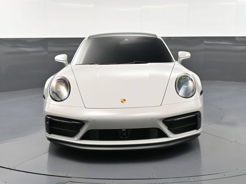 Certified 2024 Porsche 911 Carrera GTS RWD image 11