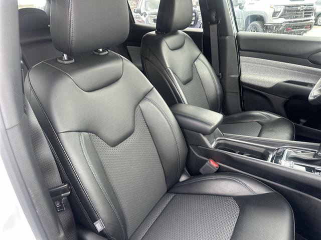 Used 2023 Jeep Compass Latitude w/ Convenience Group AWD/4WD image 23