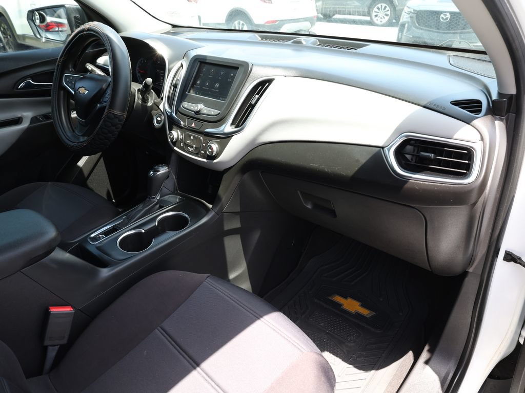 Used 2019 Chevrolet Equinox LS FWD image 17