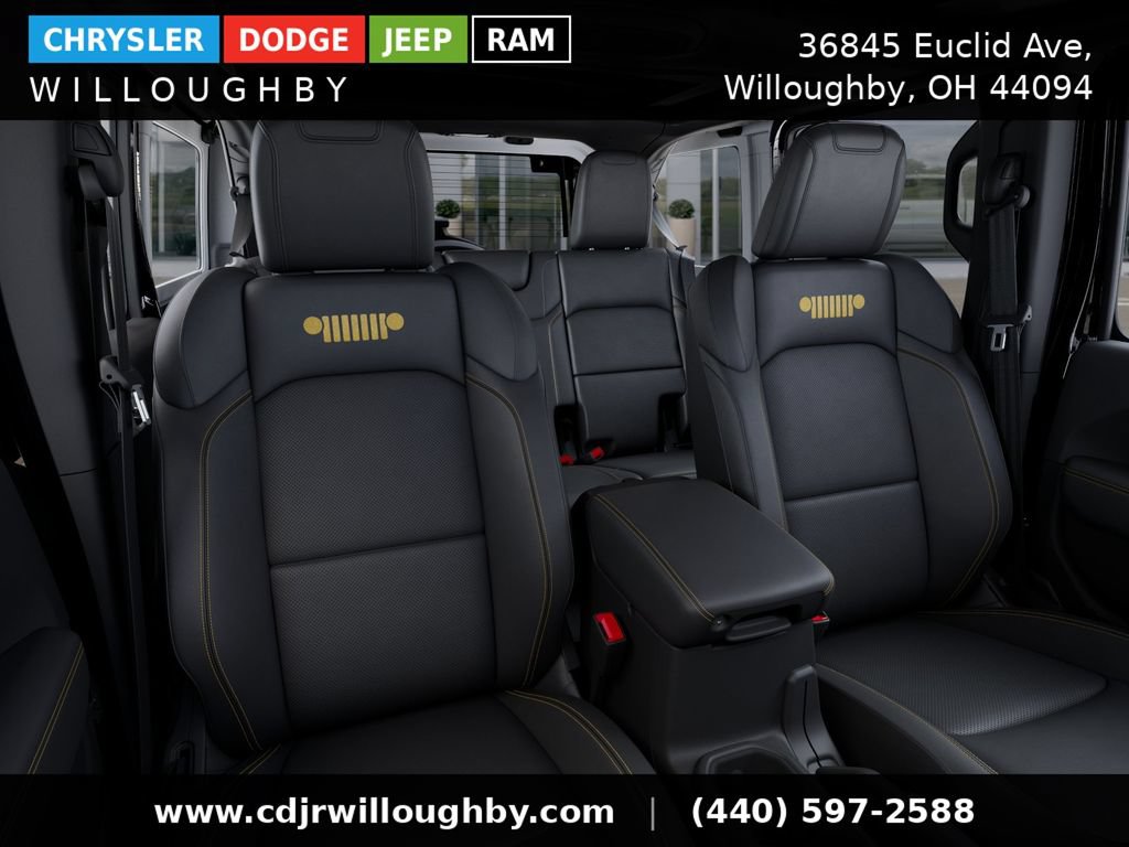 New 2025 Jeep Wrangler Unlimited Sahara w/ Safety Group AWD/4WD image 19