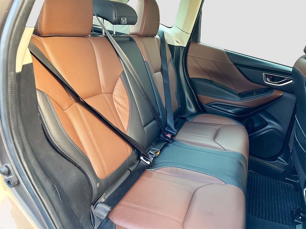 Used 2024 Subaru Forester Touring image 27