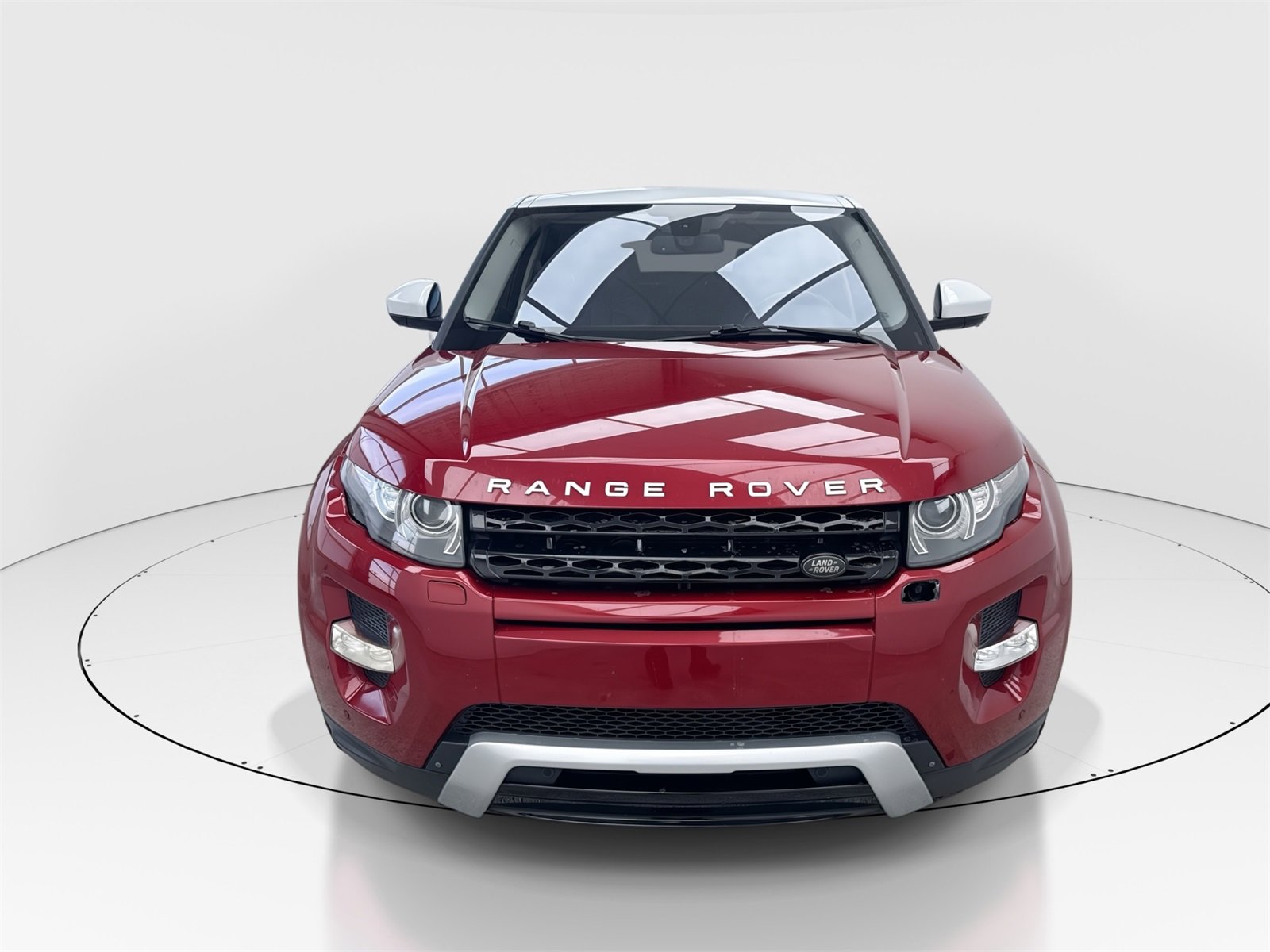 Used 2015 Land Rover Range Rover Evoque Dynamic image 3