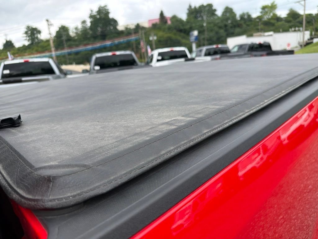 Used 2018 Ford F250 XLT w/ XLT Premium Package AWD/4WD image 18