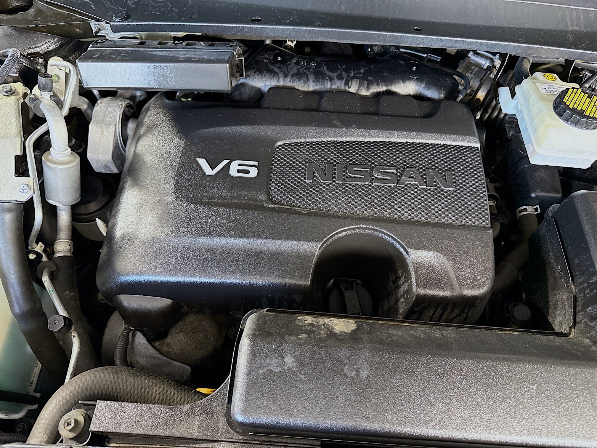 Used 2020 Nissan Pathfinder Platinum AWD/4WD image 39