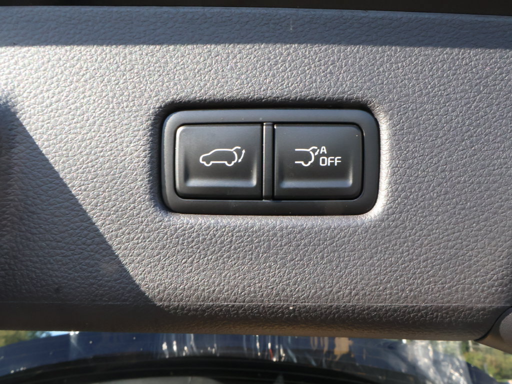 New 2027 Kia Carnival SX FWD image 16