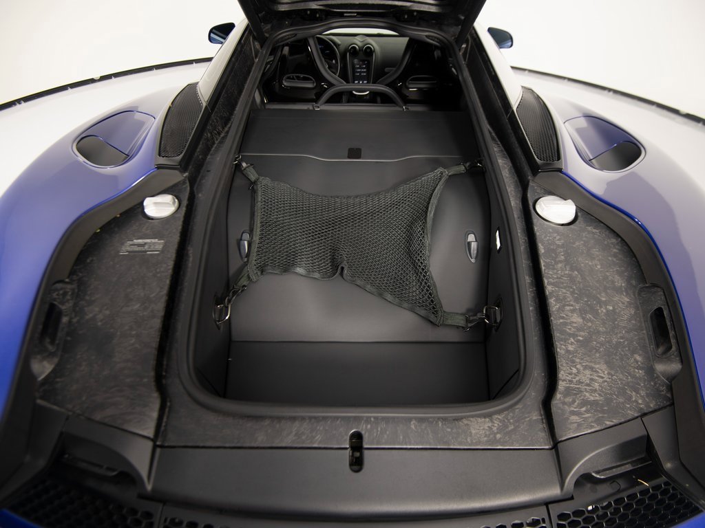 Used 2020 McLaren GT image 34