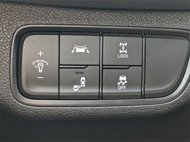 Used 2020 Hyundai Santa Fe SEL image 19