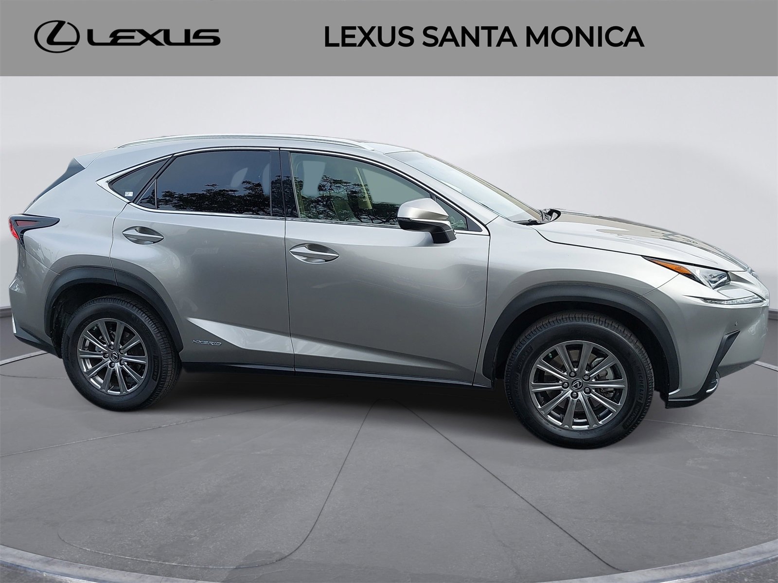 Used 2019 Lexus NX 300h 300h image 4