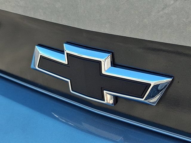 Used 2023 Chevrolet Camaro LT RWD image 37
