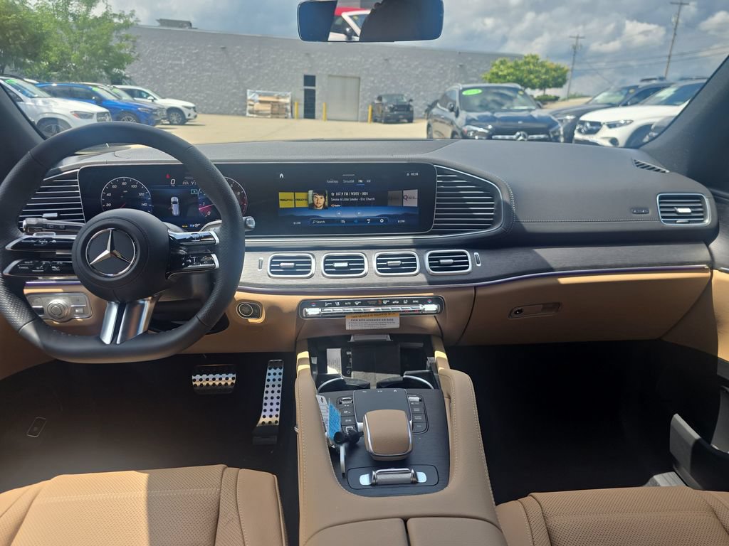 New 2026 Mercedes-Benz GLS 450 4MATIC image 12
