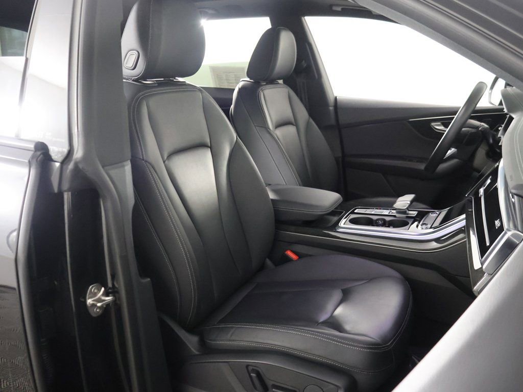 Used 2024 Audi Q8 Premium w/ Black Optic Package image 32
