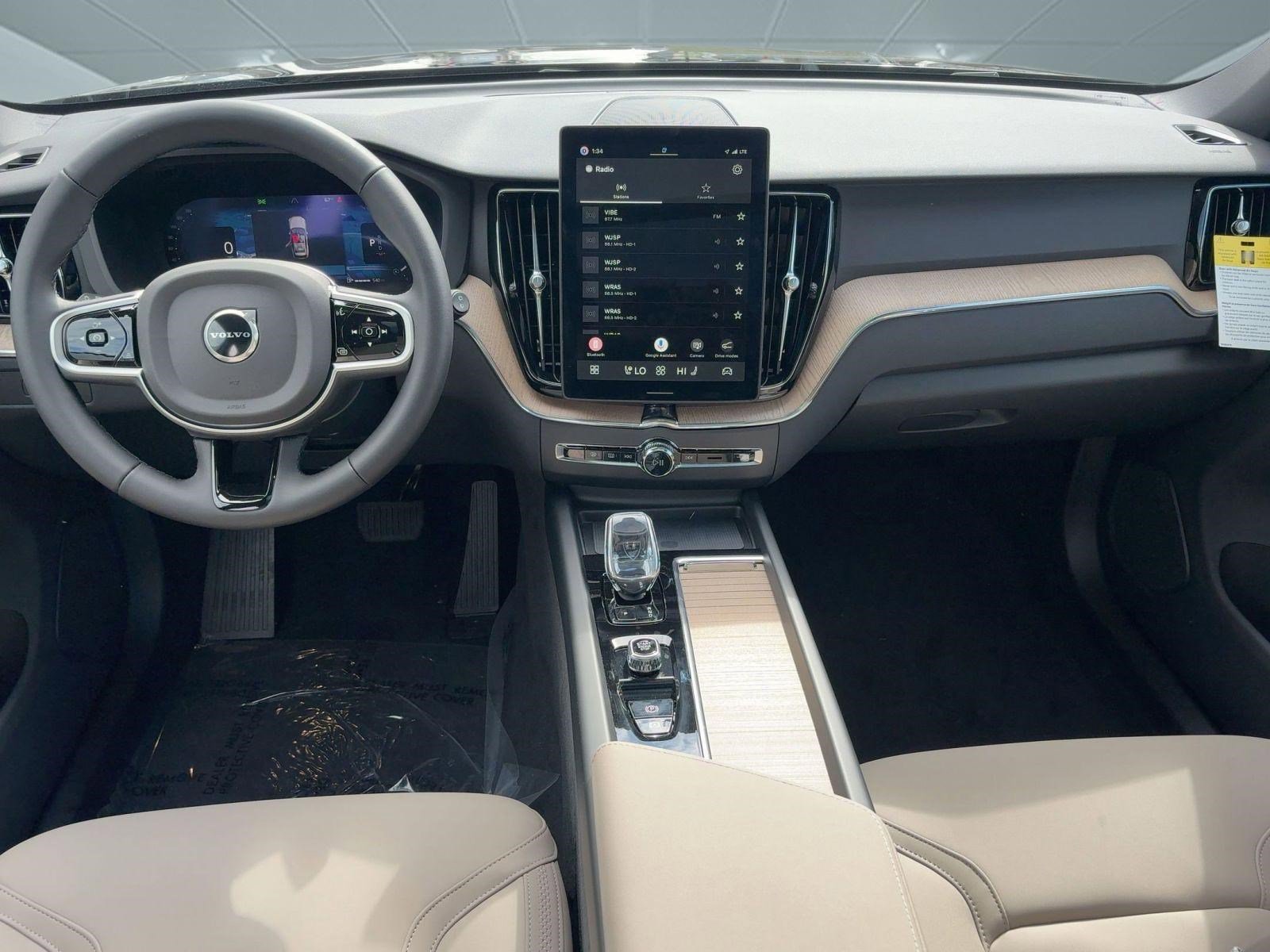 New 2026 Volvo XC60 B5 Plus w/ Protection Package Premier image 16