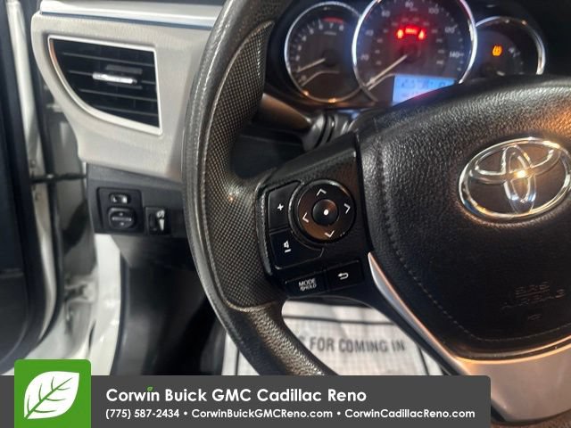 Used 2014 Toyota Corolla LE FWD image 15