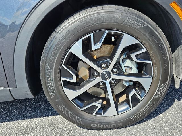 Used 2023 Kia Sportage EX image 14